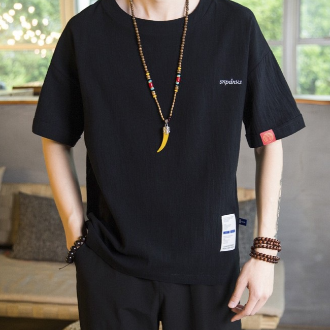Black / M